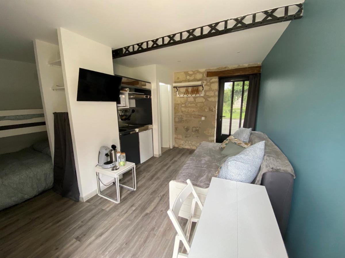 Studio Indre Climatise, La Halte De Cuze, Aux Abords De La Loire A Velo Huismes Ngoại thất bức ảnh
